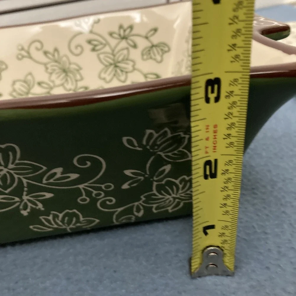 Temp-tations by Tara Floral Lace Green 1.7 Qt Loaf Pan w/Drip Tray & Wire Holder